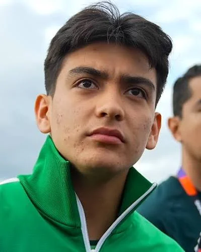 Gilberto Mora 