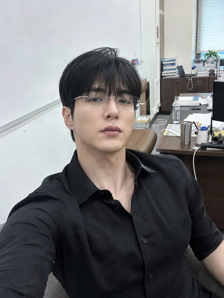 Lee Do-jin (이도진)