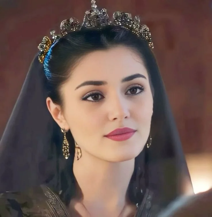 Hande Sultan 