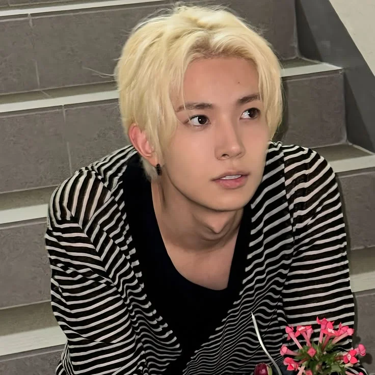 Lee Heeseung