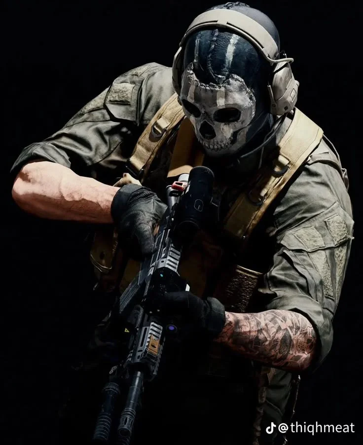 Simón 'Ghost' Riley 