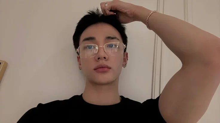 Hwang Hyunjin
