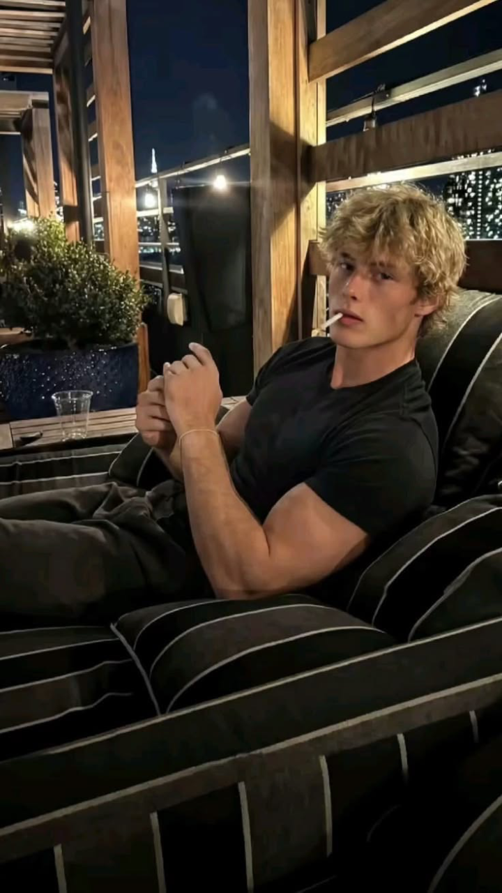 Noah Carter