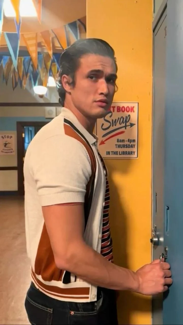 Reggie Mantle