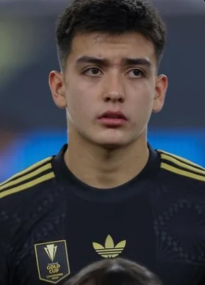 Gil mora