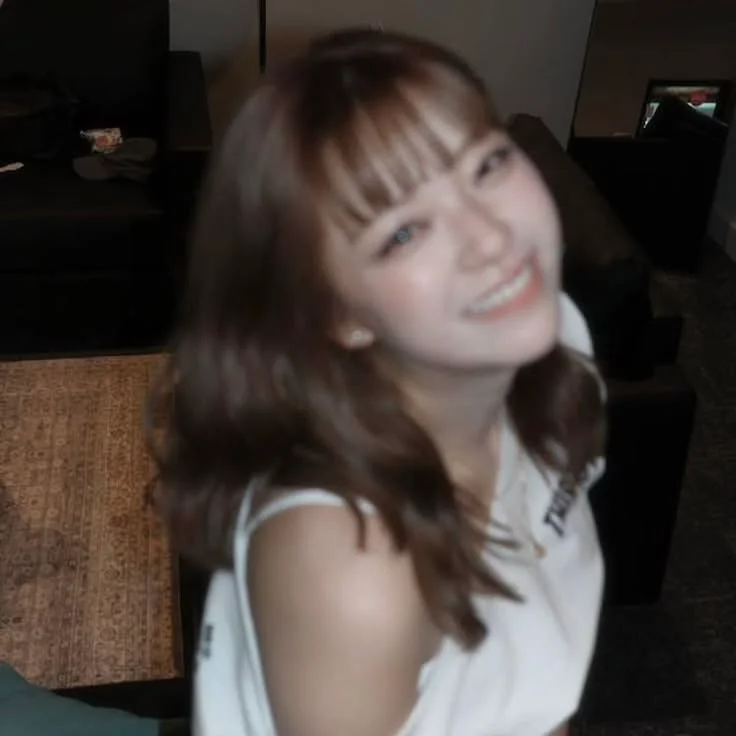 Yoo Jeongyeon (유정연)