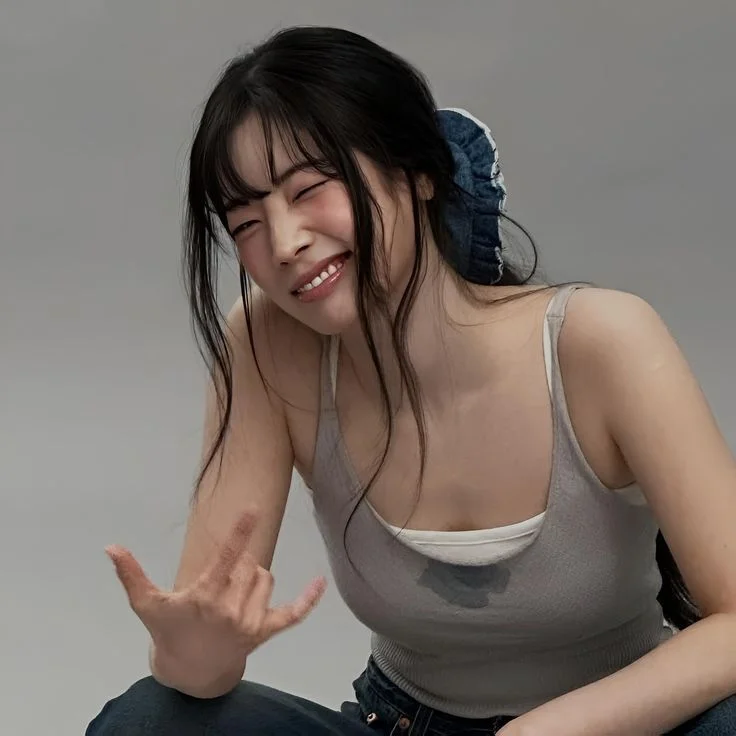 Kim Dahyun (김다현)