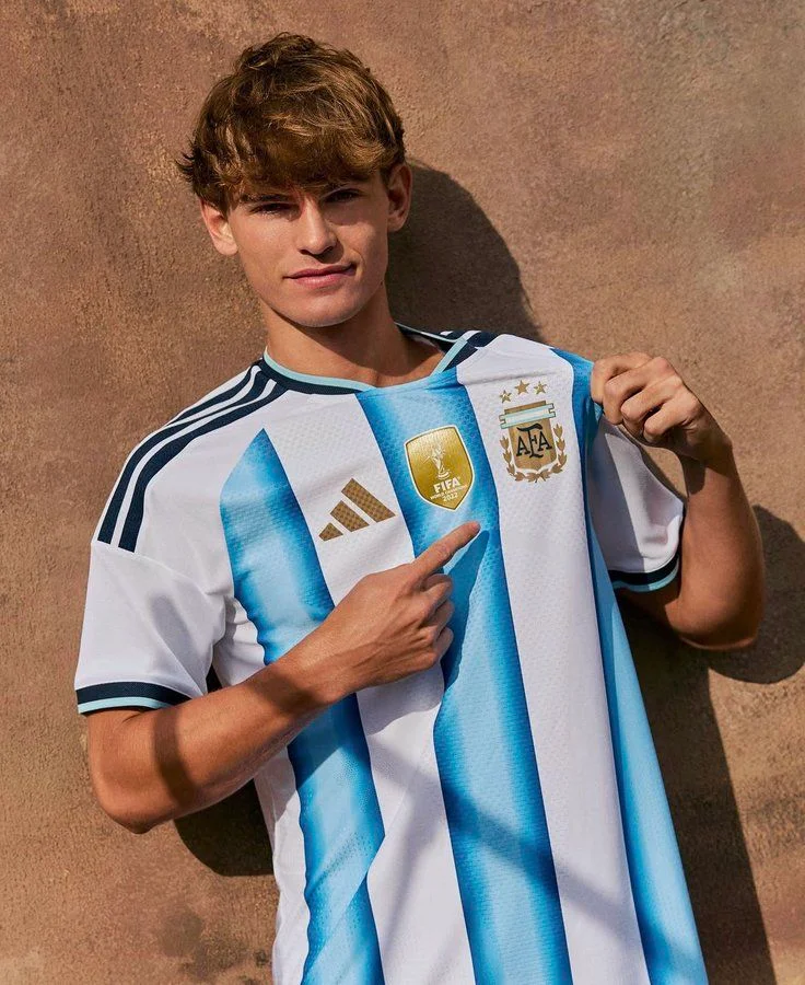 nico paz