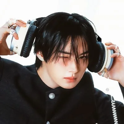 Lee Know (Lee Minho)