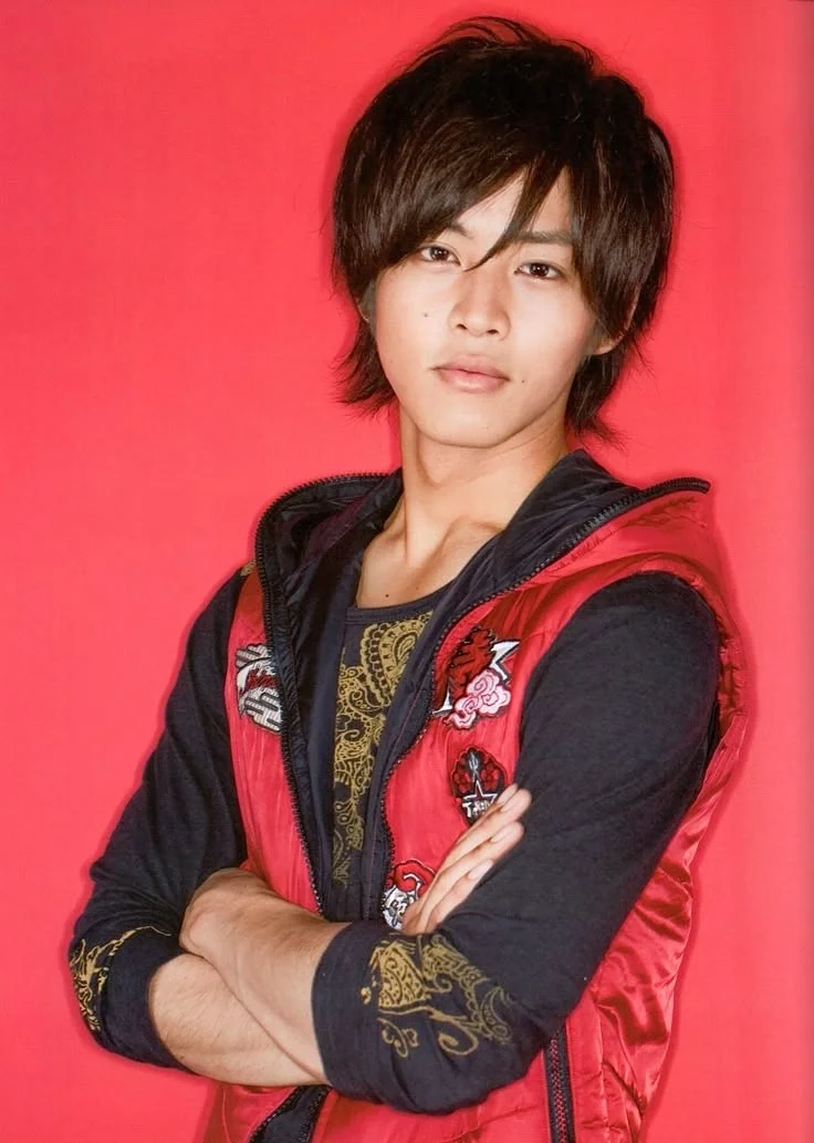 Takeru Shiba / Shinken Red