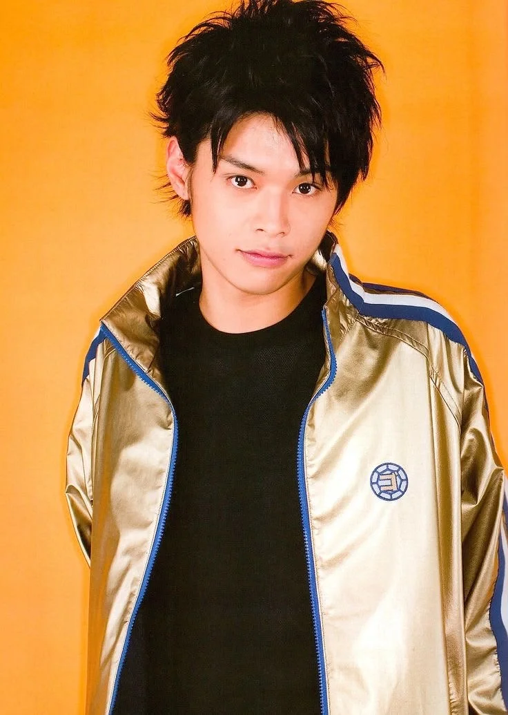Genta Umemori / Shinken Gold
