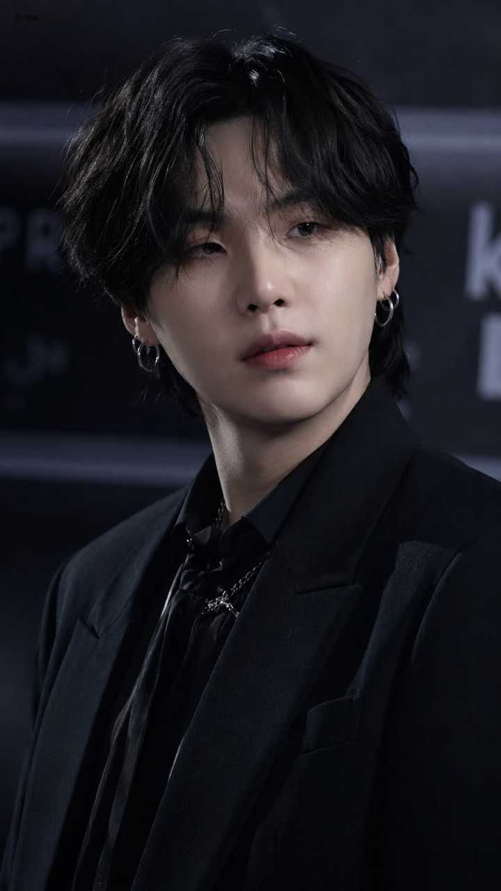 min yoongi (suga)